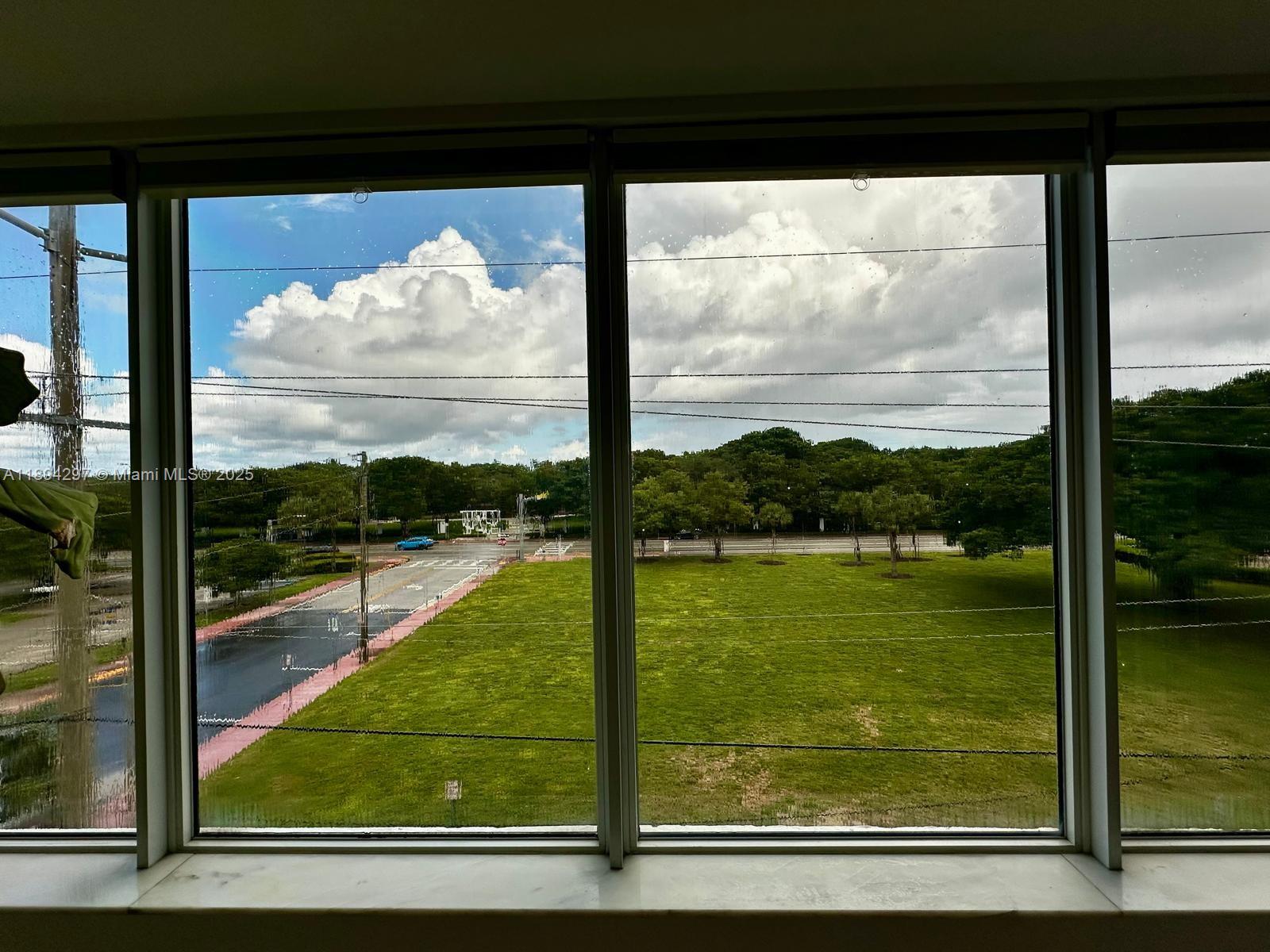 HARDING HALL CONDOMINIUM - Residential