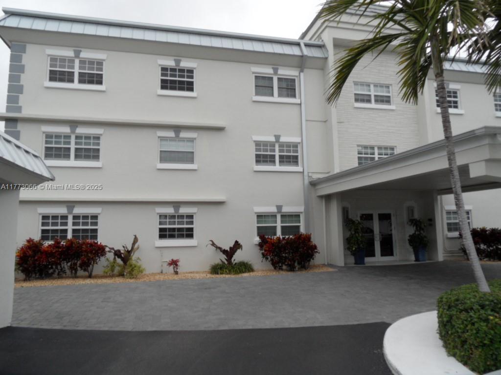 1439 S Ocean Blvd 316