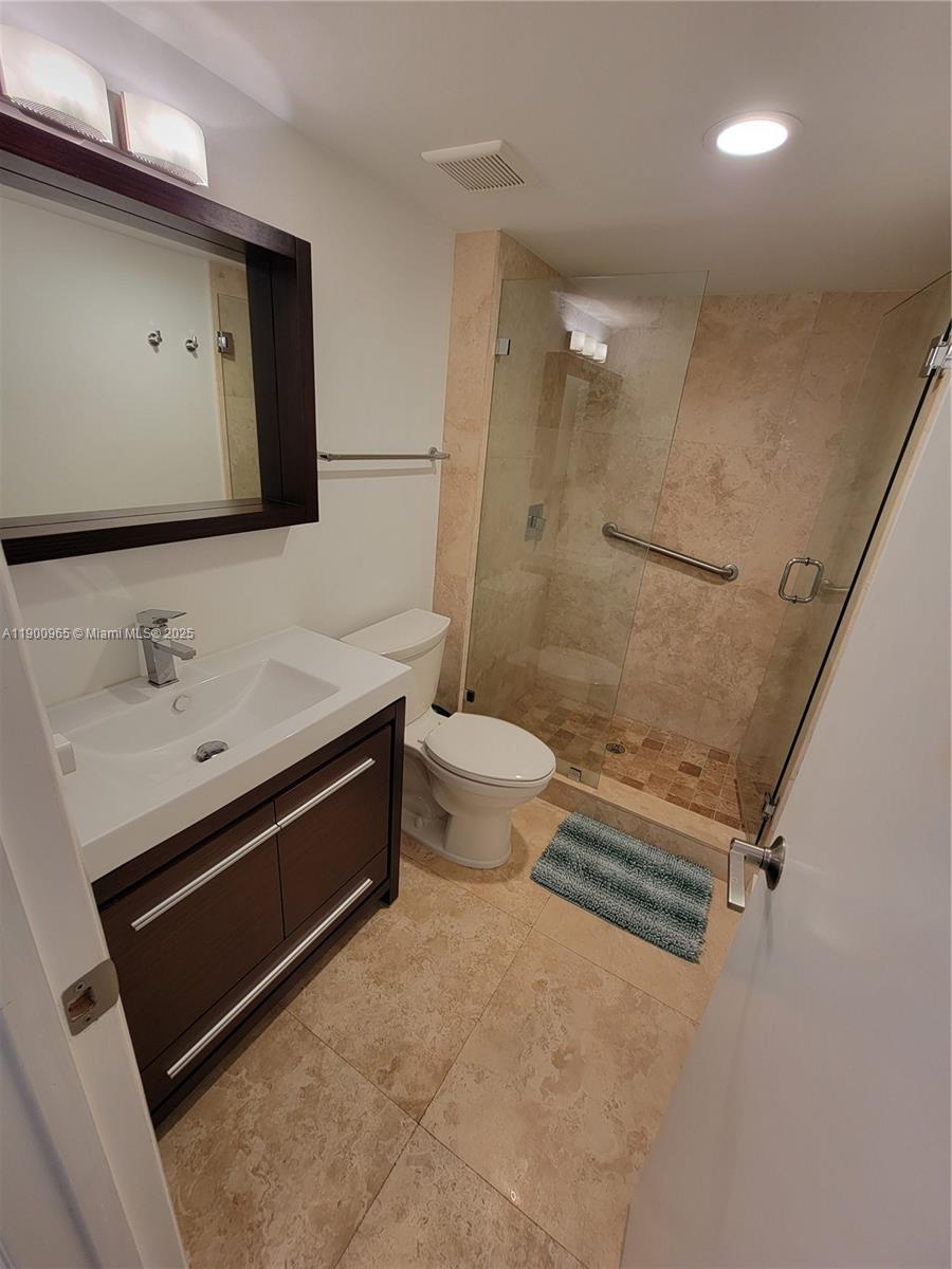CORONADO CONDO - TOWER II - Residential