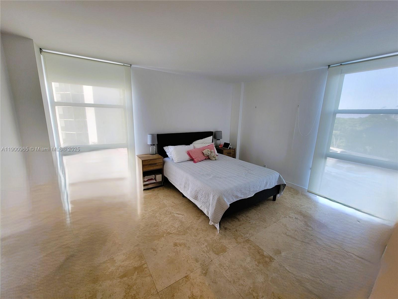 CORONADO CONDO - TOWER II - Residential
