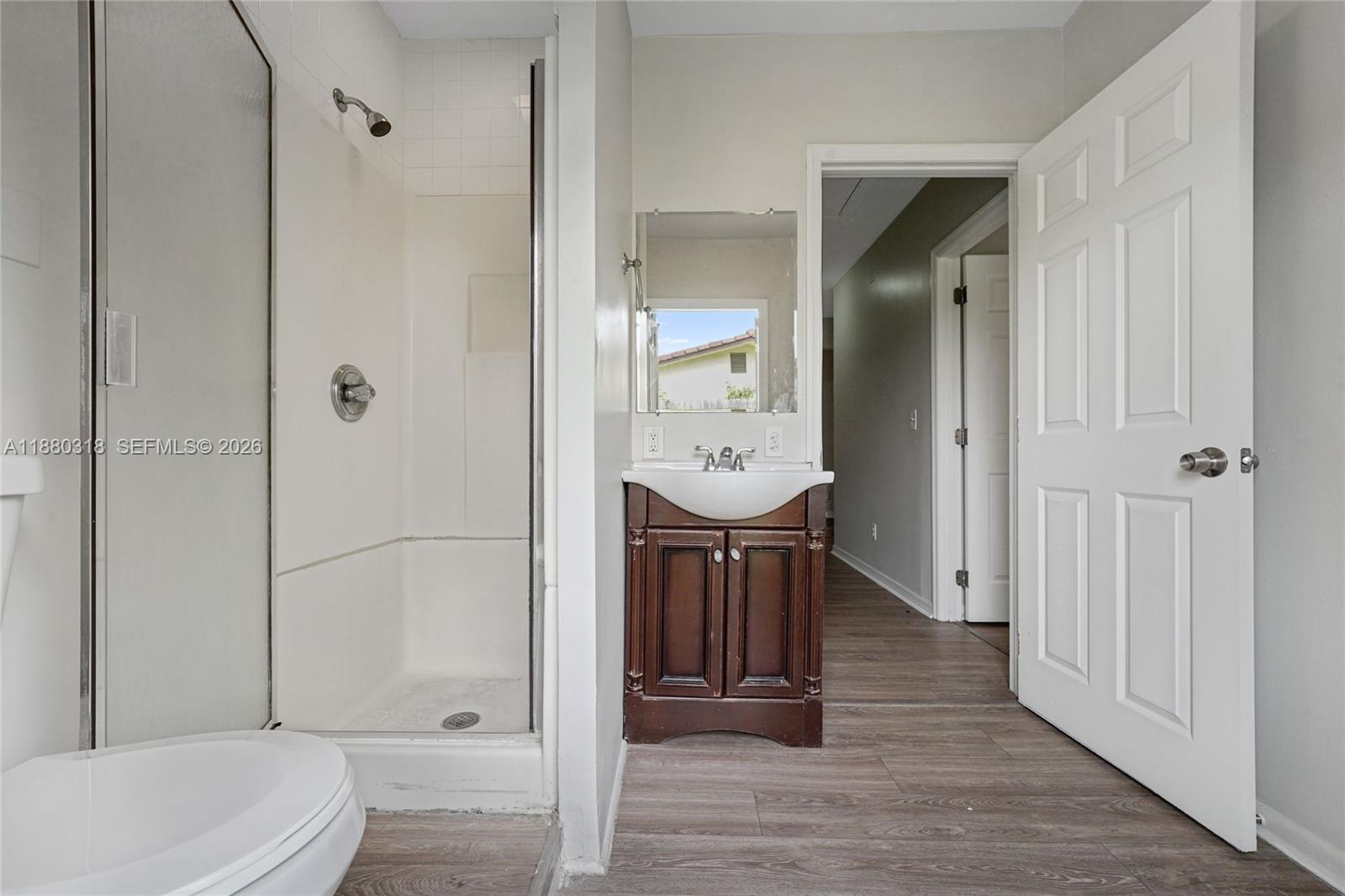 COUNTRY CLUB VILLAGE SEC - Residential