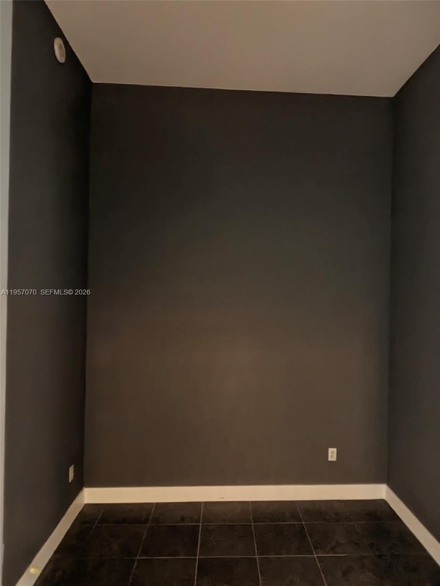 QUANTUM ON THE BAY CONDO - Residential