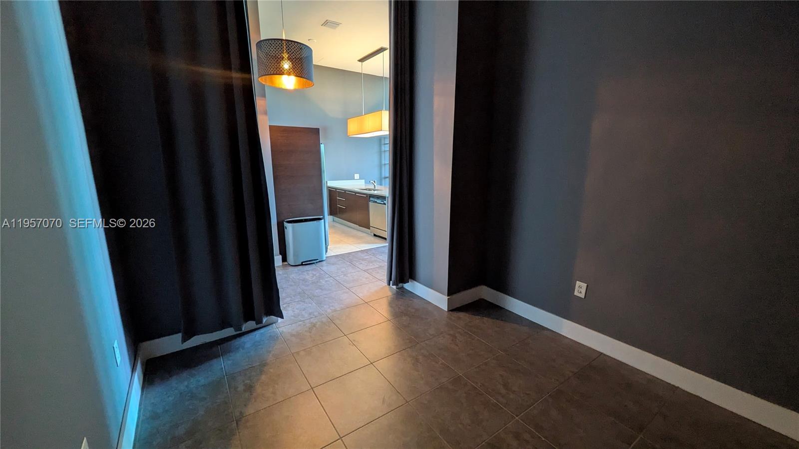 QUANTUM ON THE BAY CONDO - Residential