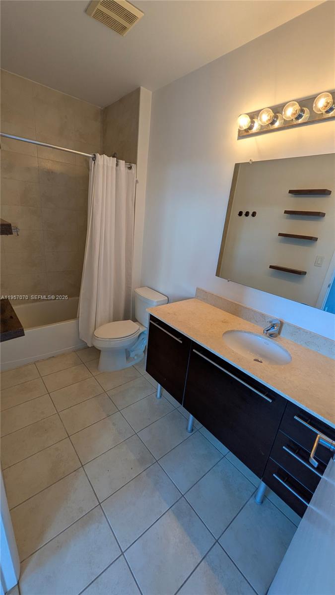 QUANTUM ON THE BAY CONDO - Residential