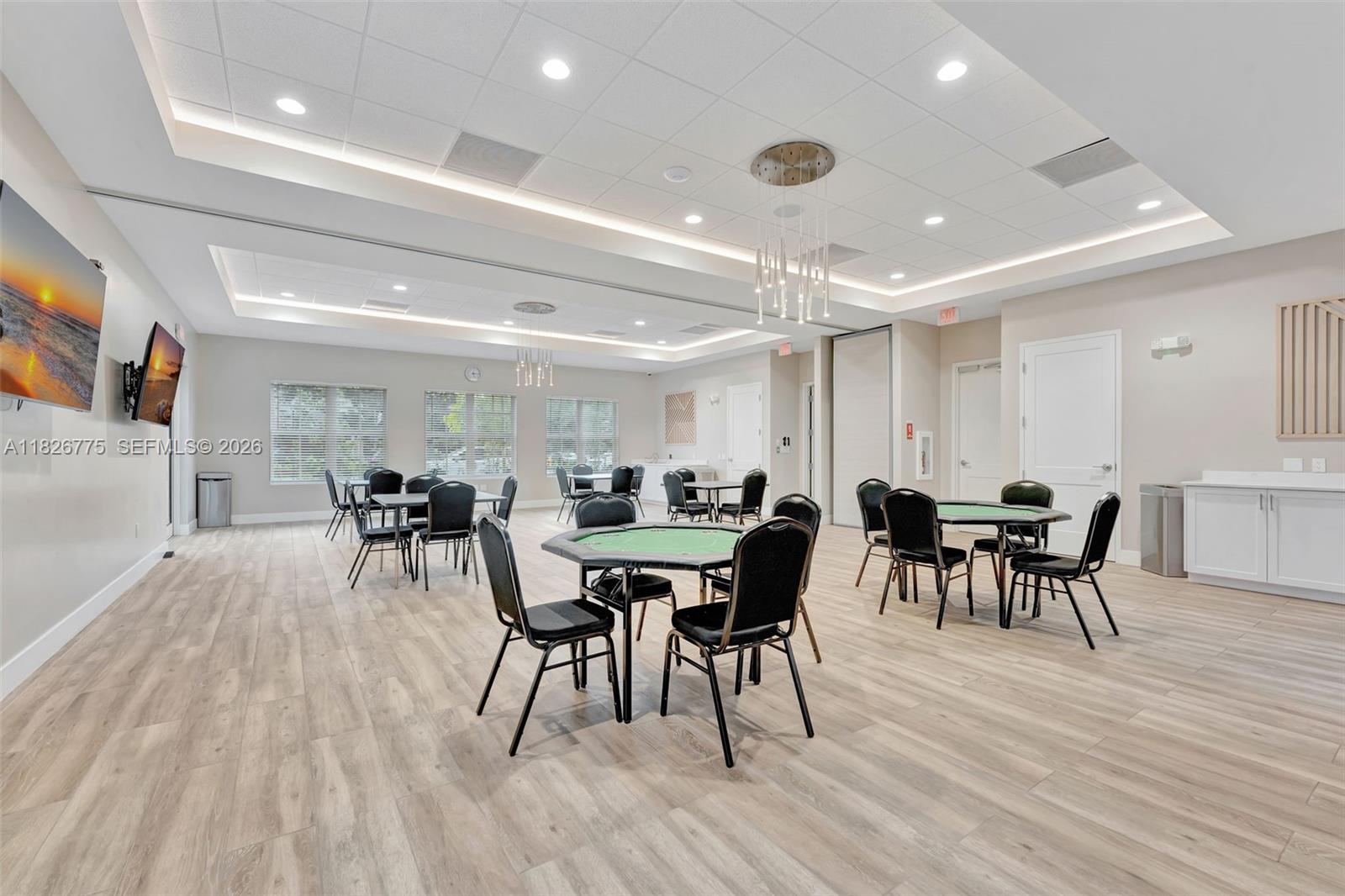 EAGLE TRACE - Residential