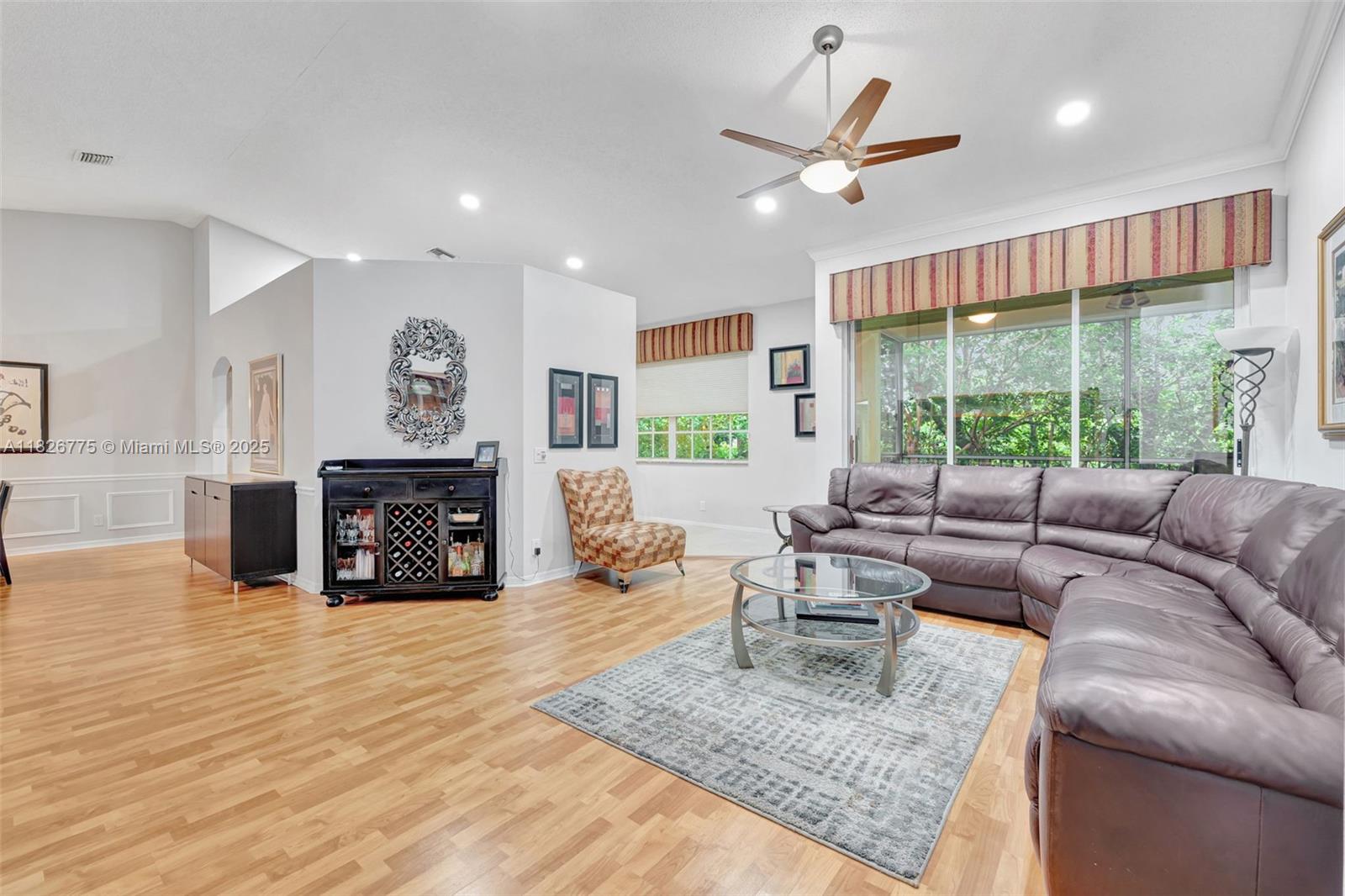 EAGLE TRACE - Residential