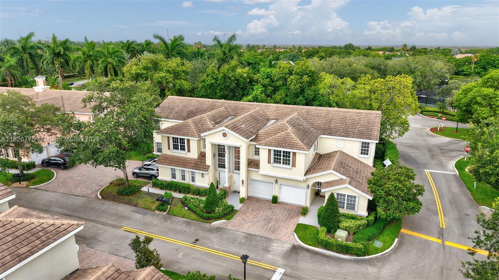 EAGLE TRACE - Residential