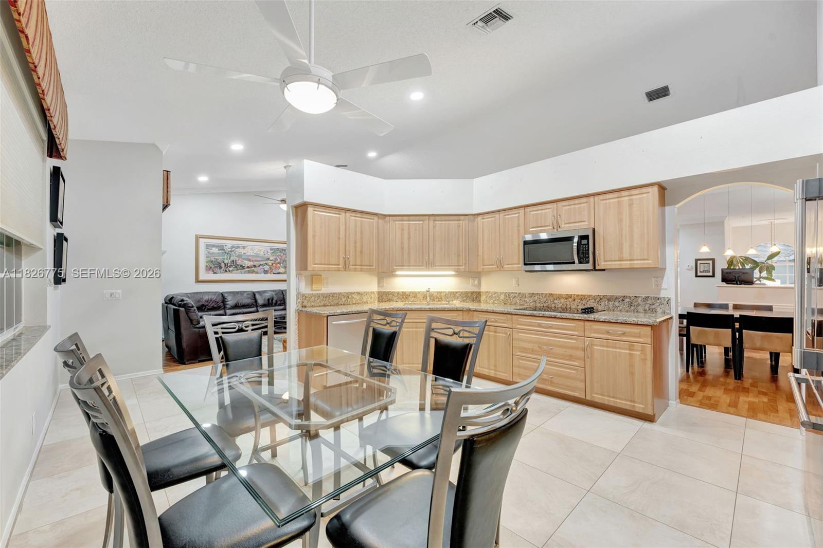 EAGLE TRACE - Residential