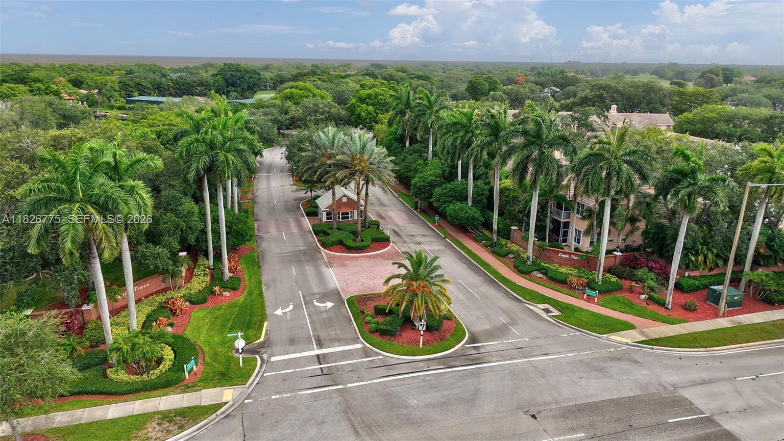 EAGLE TRACE - Residential