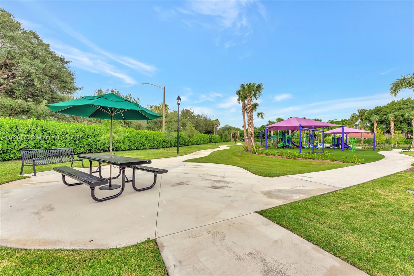 EAGLE TRACE - Residential