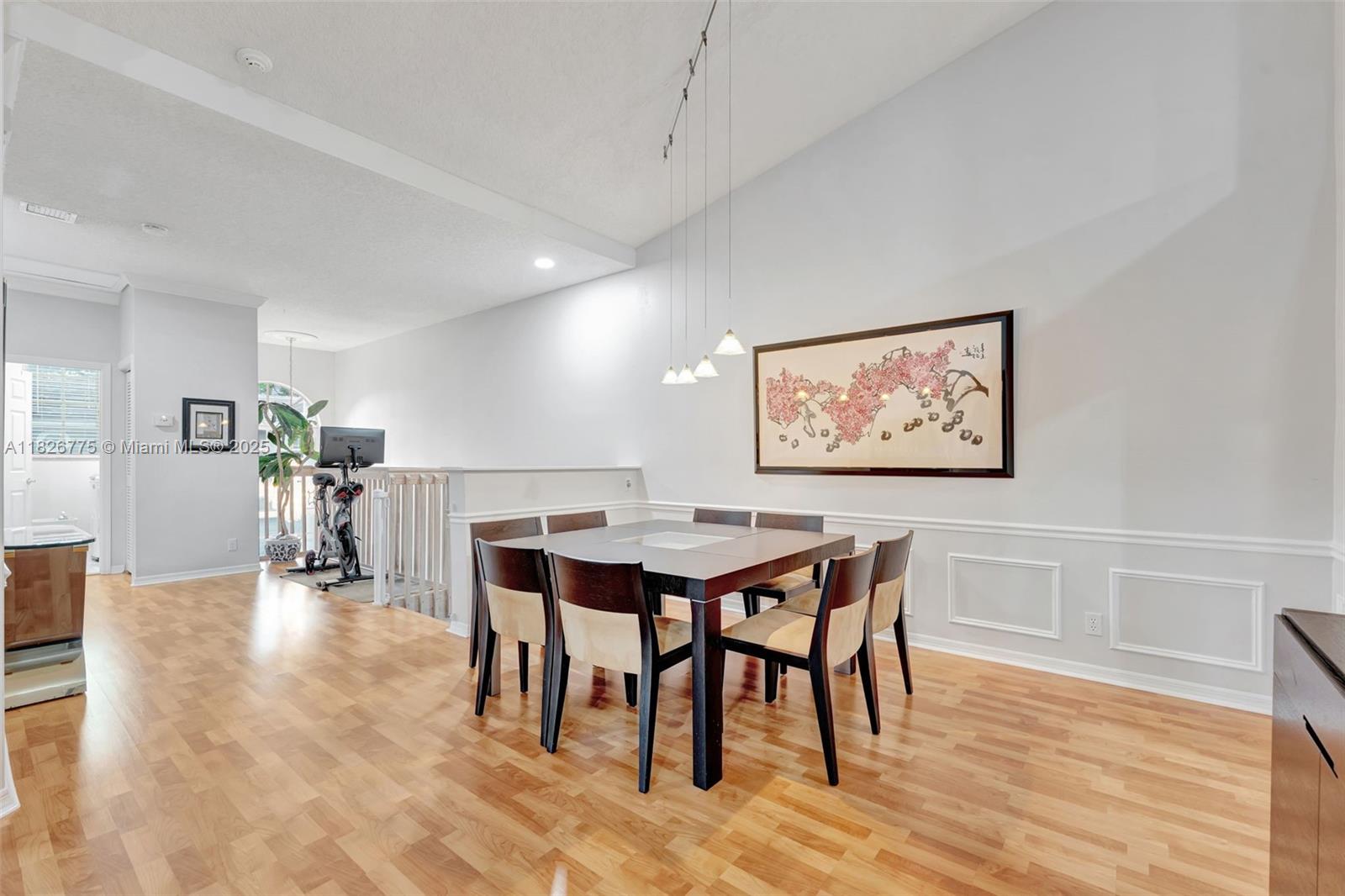 EAGLE TRACE - Residential