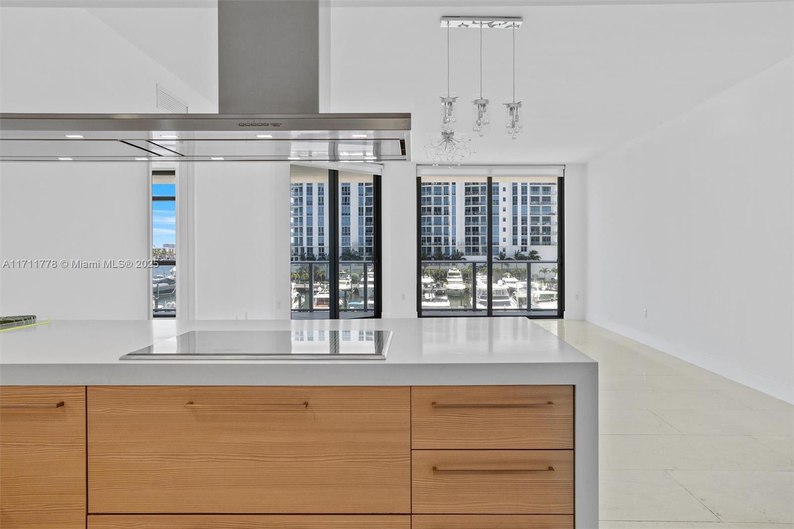 MARINA PALMS RESIDENCES N - Residential