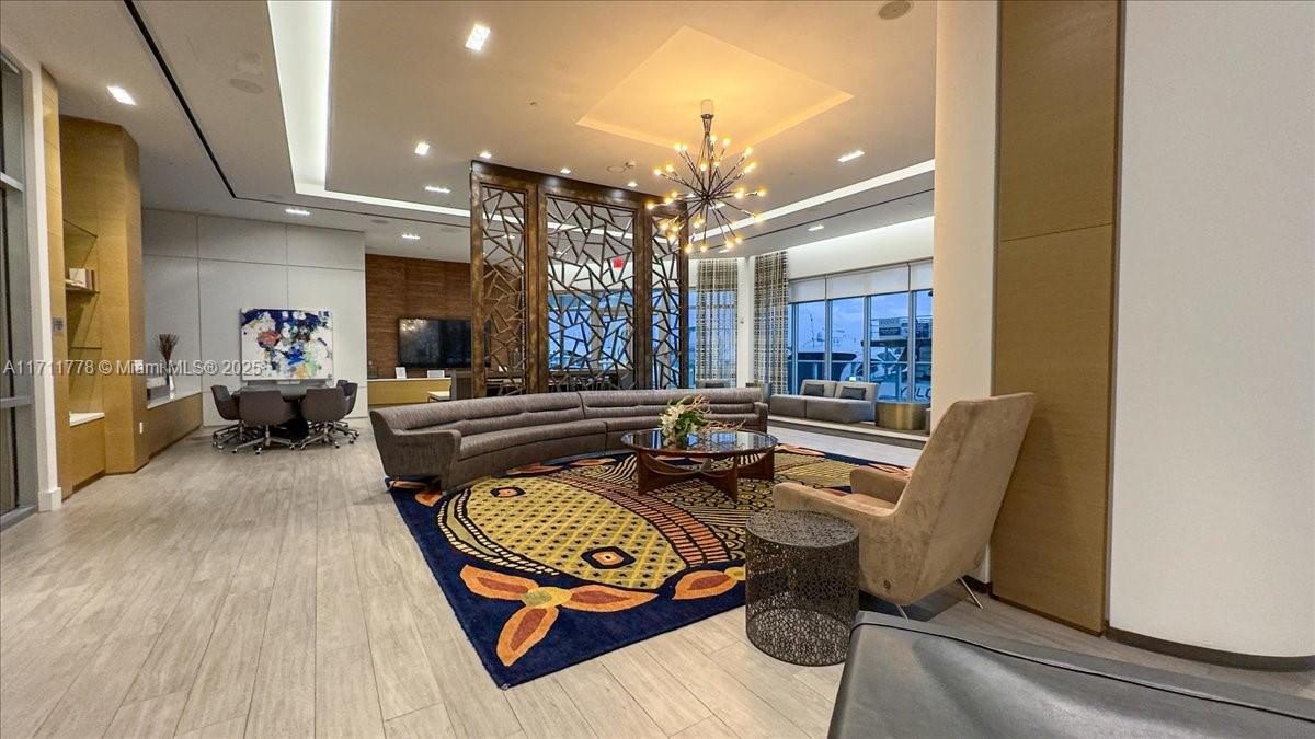MARINA PALMS RESIDENCES N - Residential