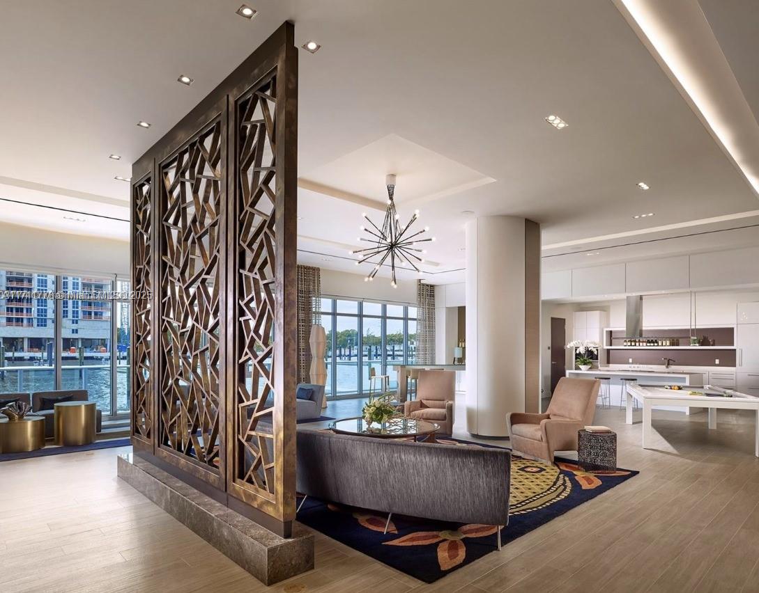 MARINA PALMS RESIDENCES N - Residential