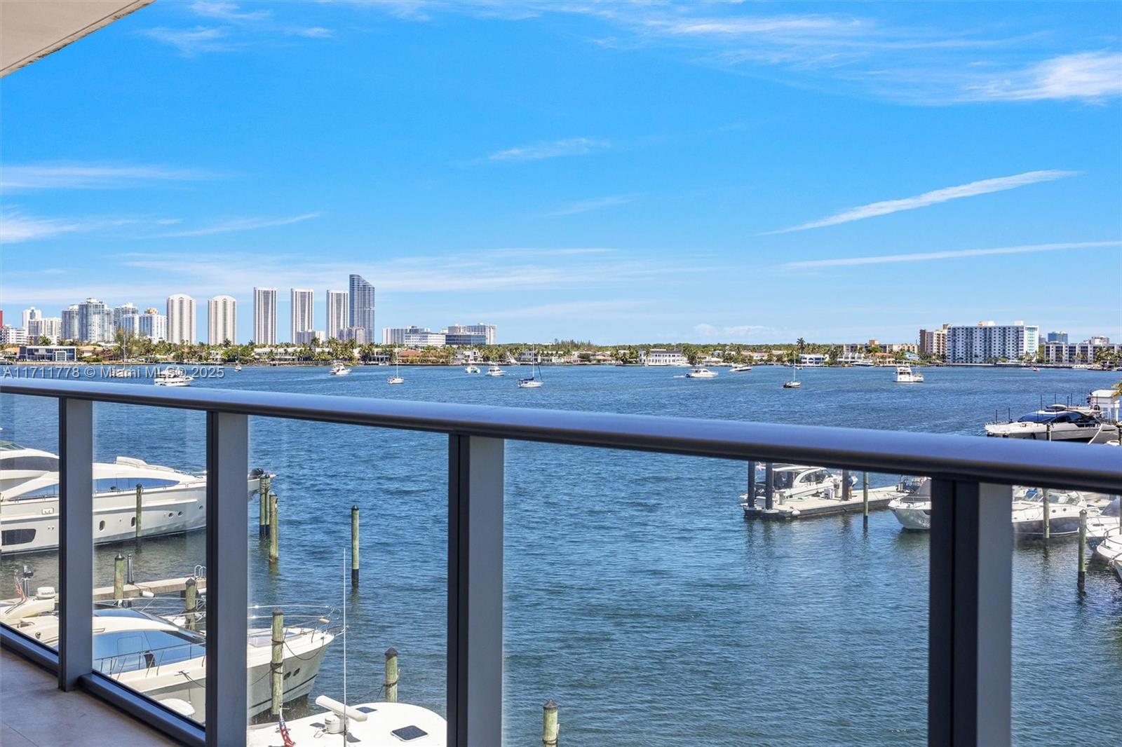 17301 Biscayne Blvd 305, North Miami Beach, Miami-Dade County, Florida - 2 Bedrooms  
3 Bathrooms - 