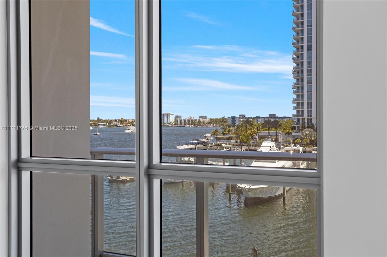 MARINA PALMS RESIDENCES N - Residential
