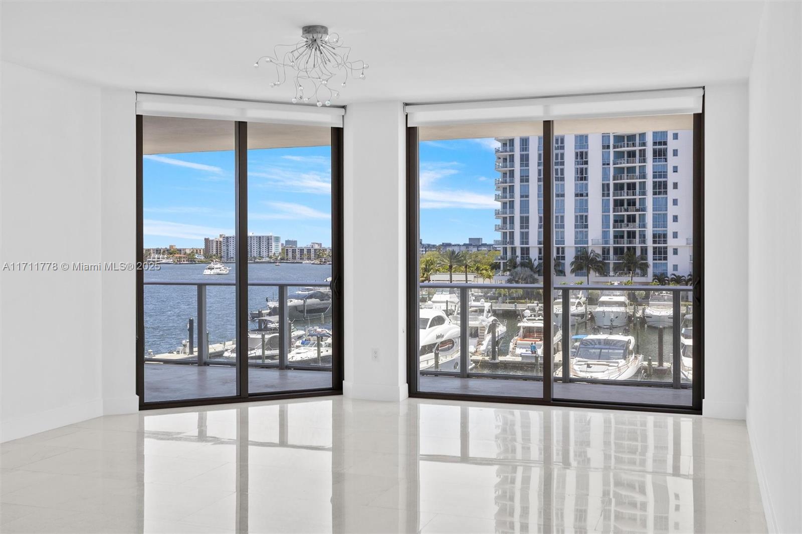 MARINA PALMS RESIDENCES N - Residential