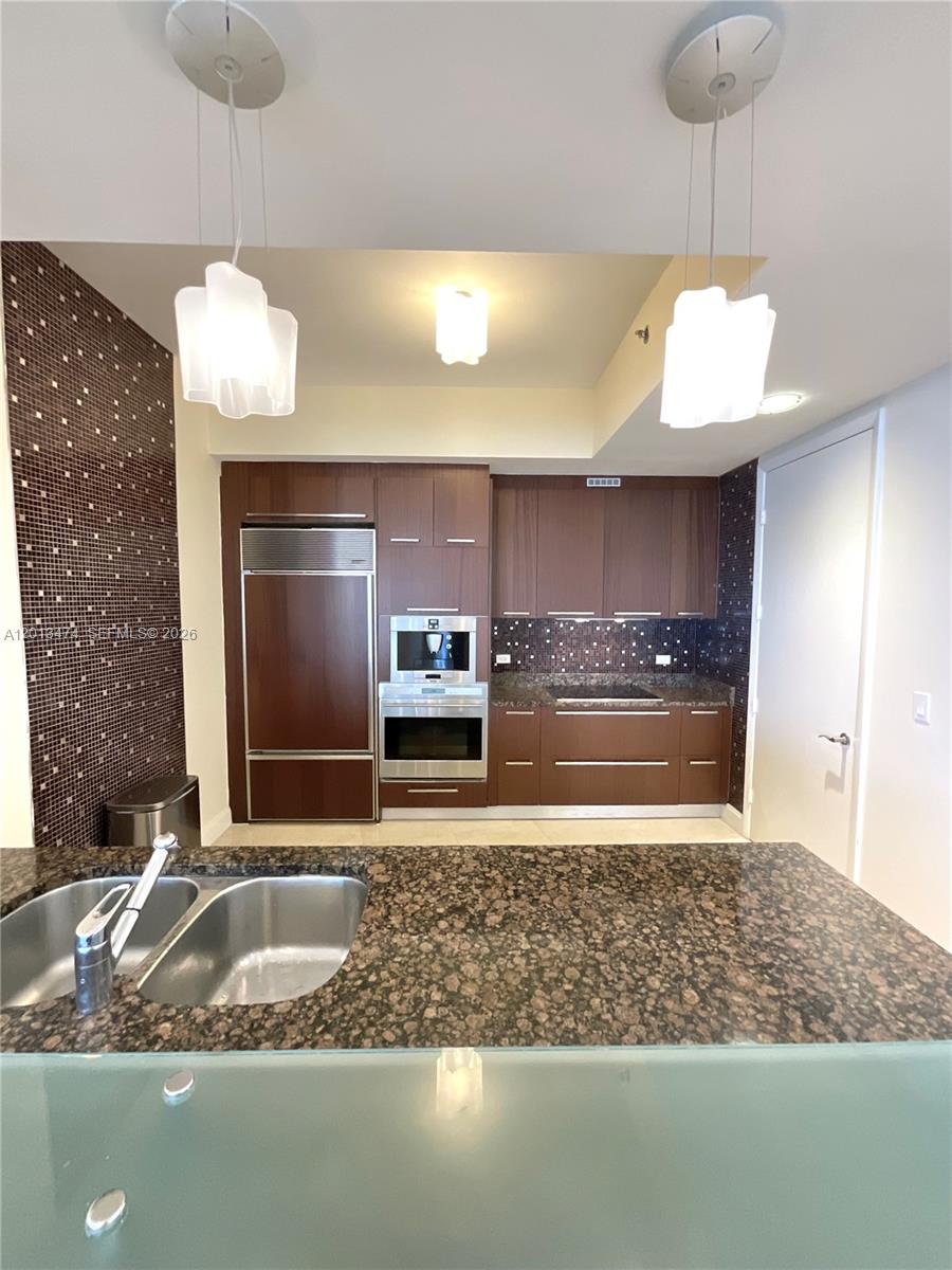 TDR TOWER I CONDO - Residential