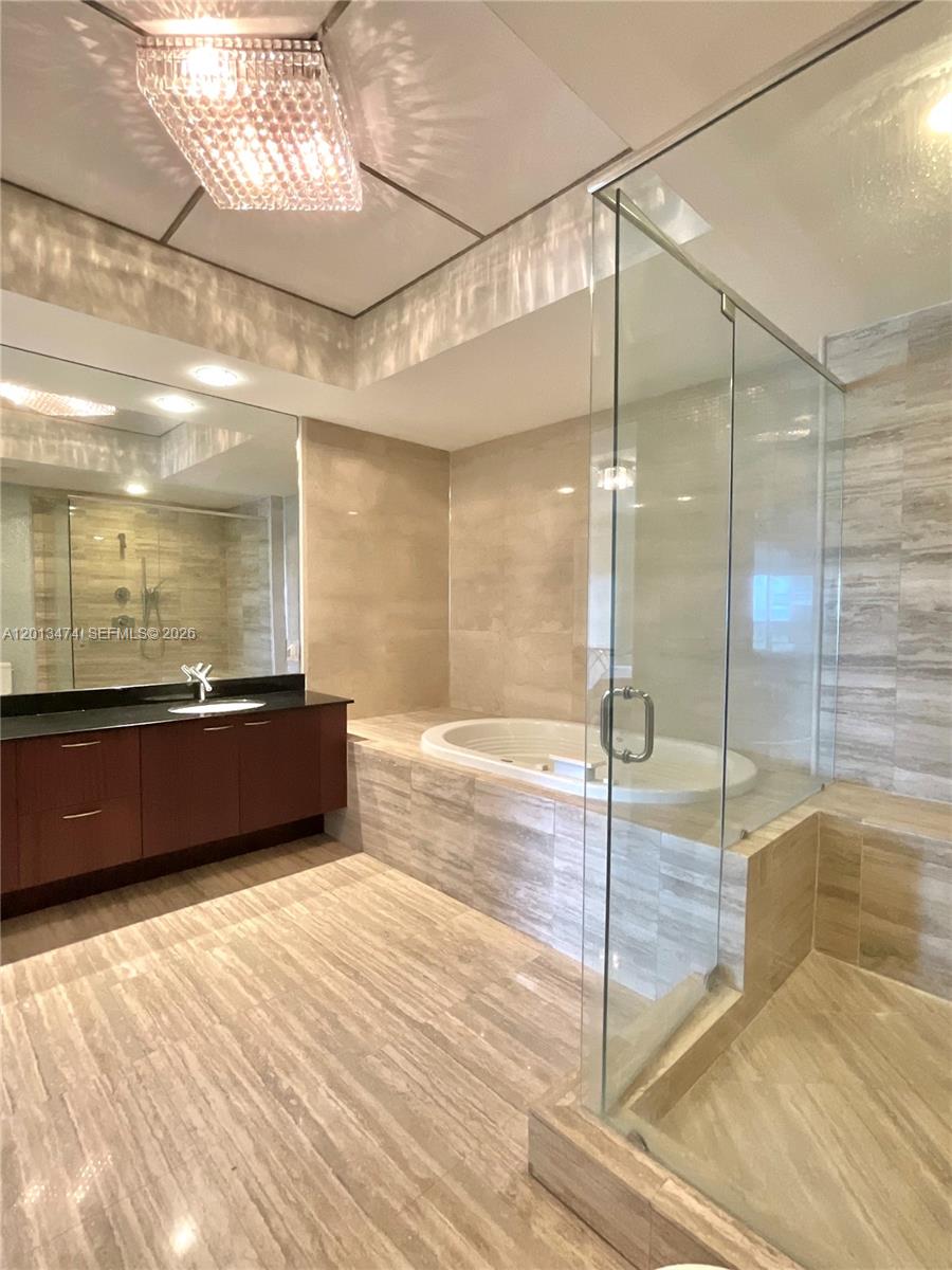TDR TOWER I CONDO - Residential