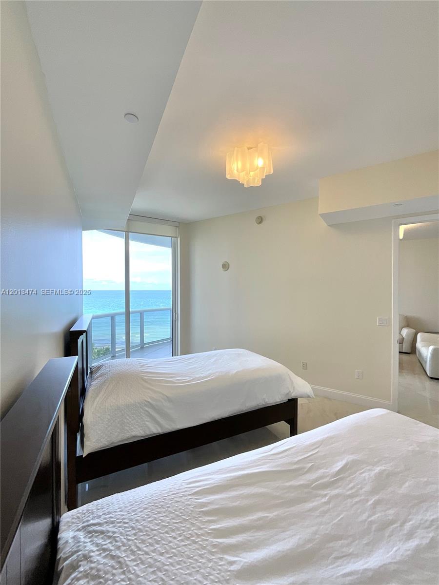 TDR TOWER I CONDO - Residential