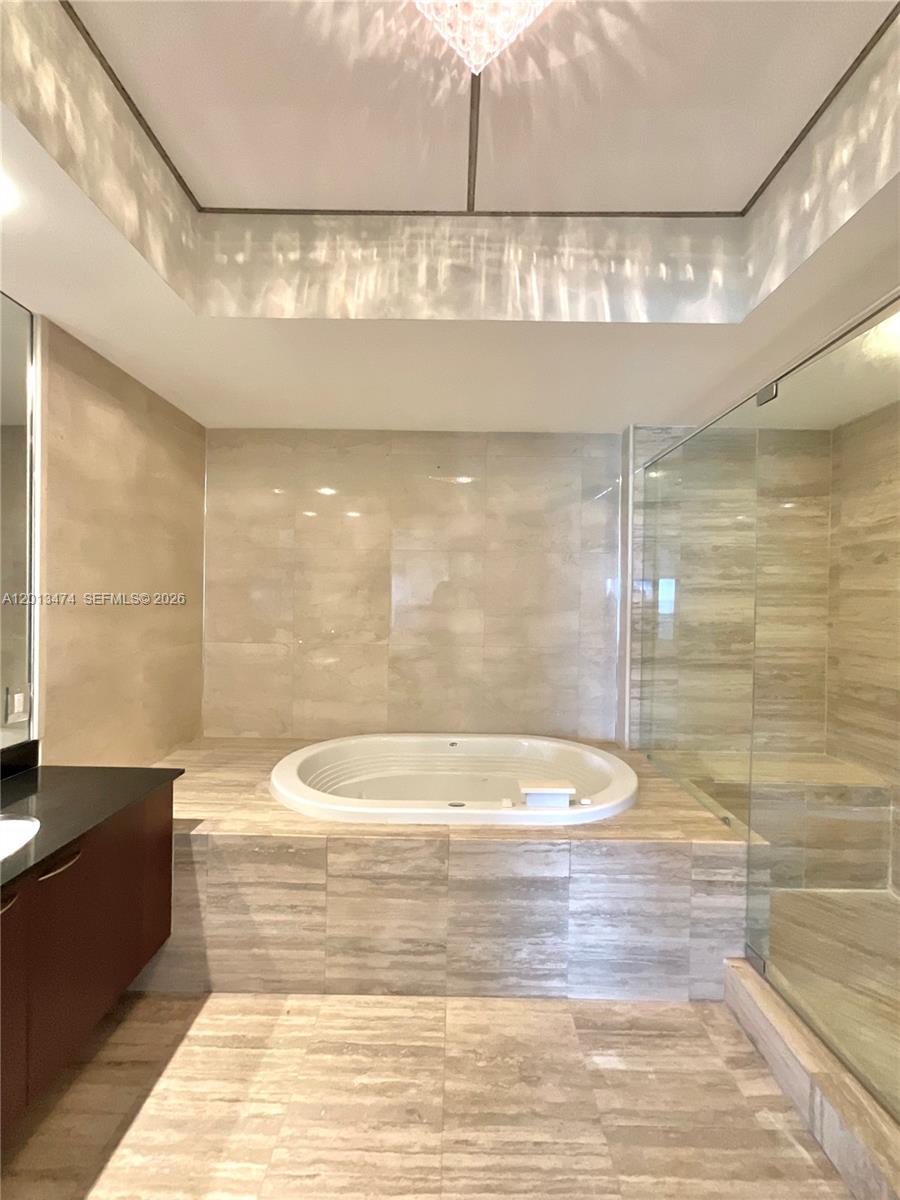 TDR TOWER I CONDO - Residential