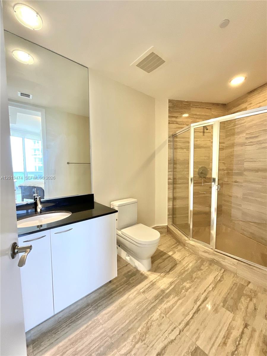 TDR TOWER I CONDO - Residential