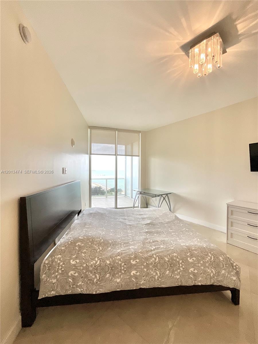TDR TOWER I CONDO - Residential
