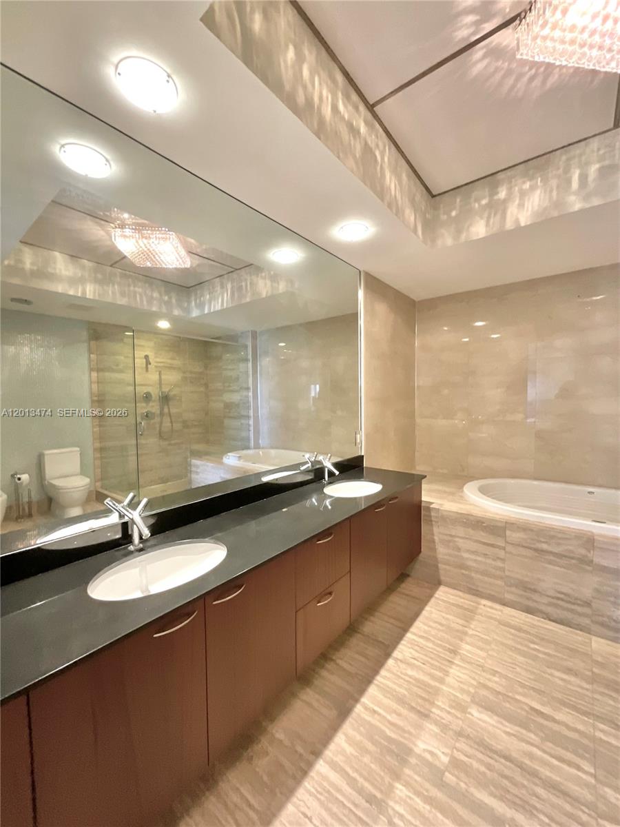 TDR TOWER I CONDO - Residential