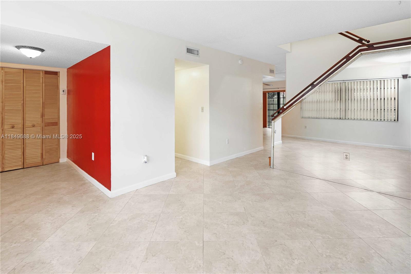 PATIO GRANDE II TOWNHOMES - Residential