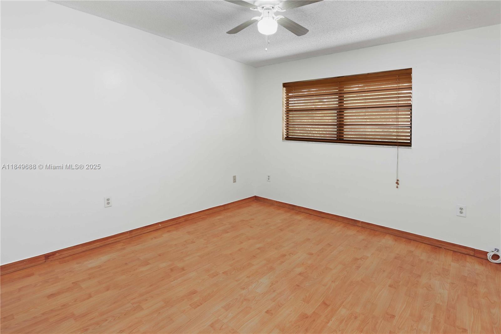 PATIO GRANDE II TOWNHOMES - Residential