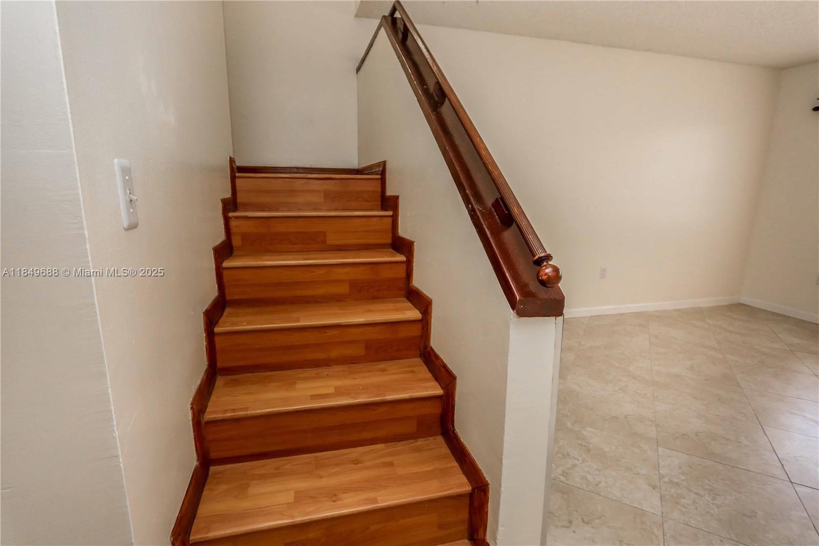 PATIO GRANDE II TOWNHOMES - Residential