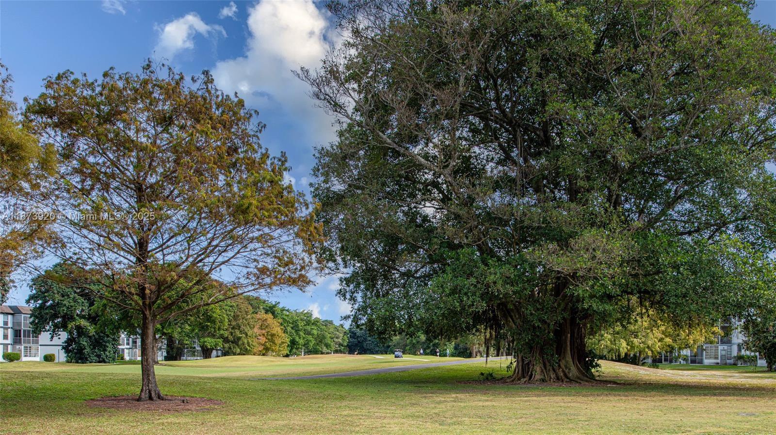 SANDS POINT CONDOMINIUM V - Residential