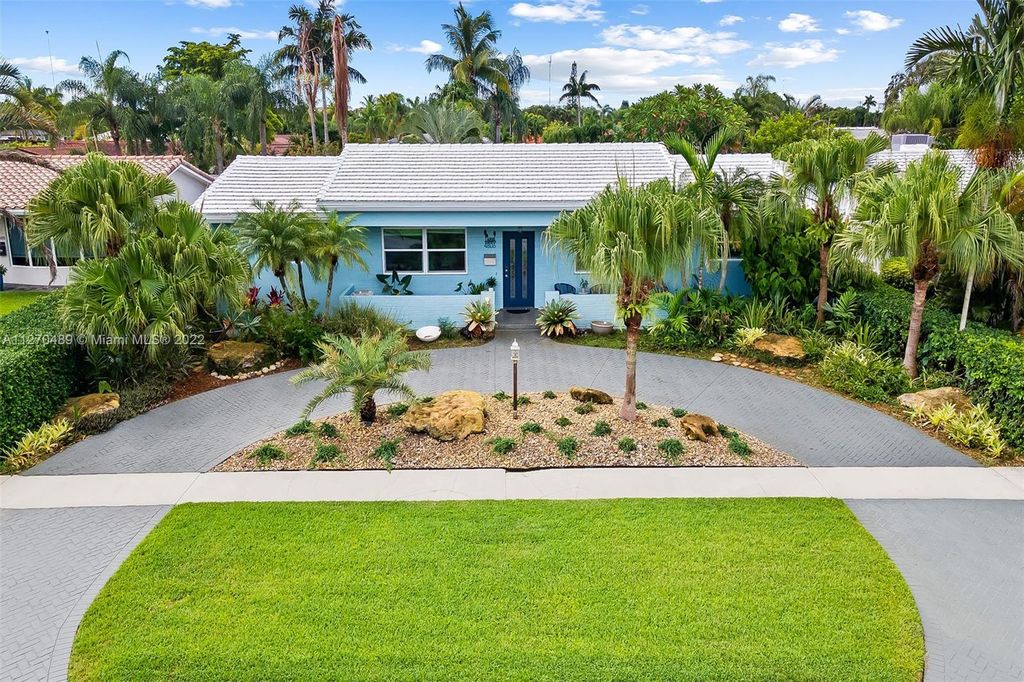 Photo of 4806 Garfield St, Hollywood, FL 33021 (MLS # A11270489)