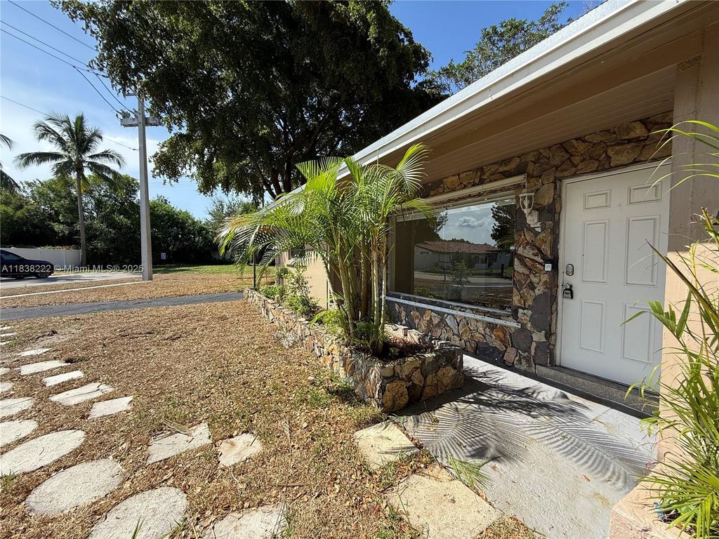 Photo of 5491 SW 6th St, Margate, FL 33068 (MLS # A11838222)