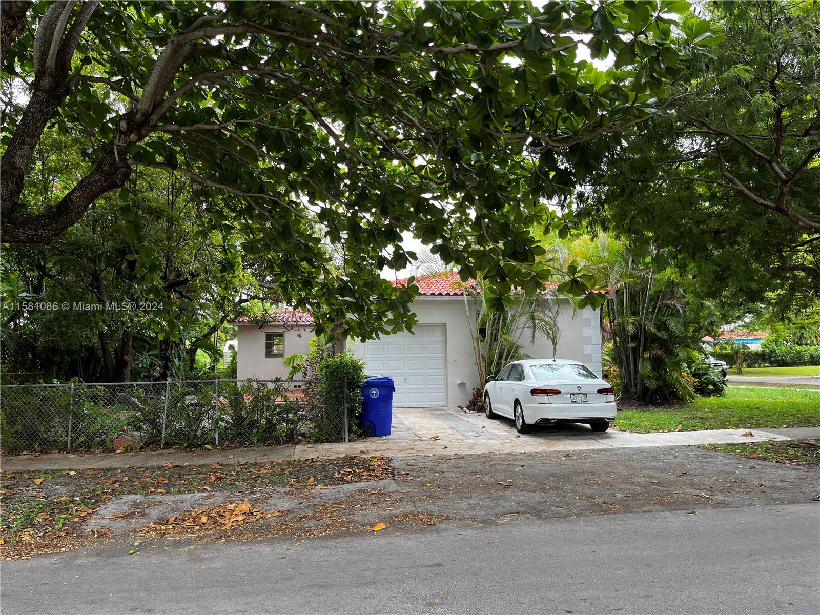 CORAL GATE SEC A - Residential Lease