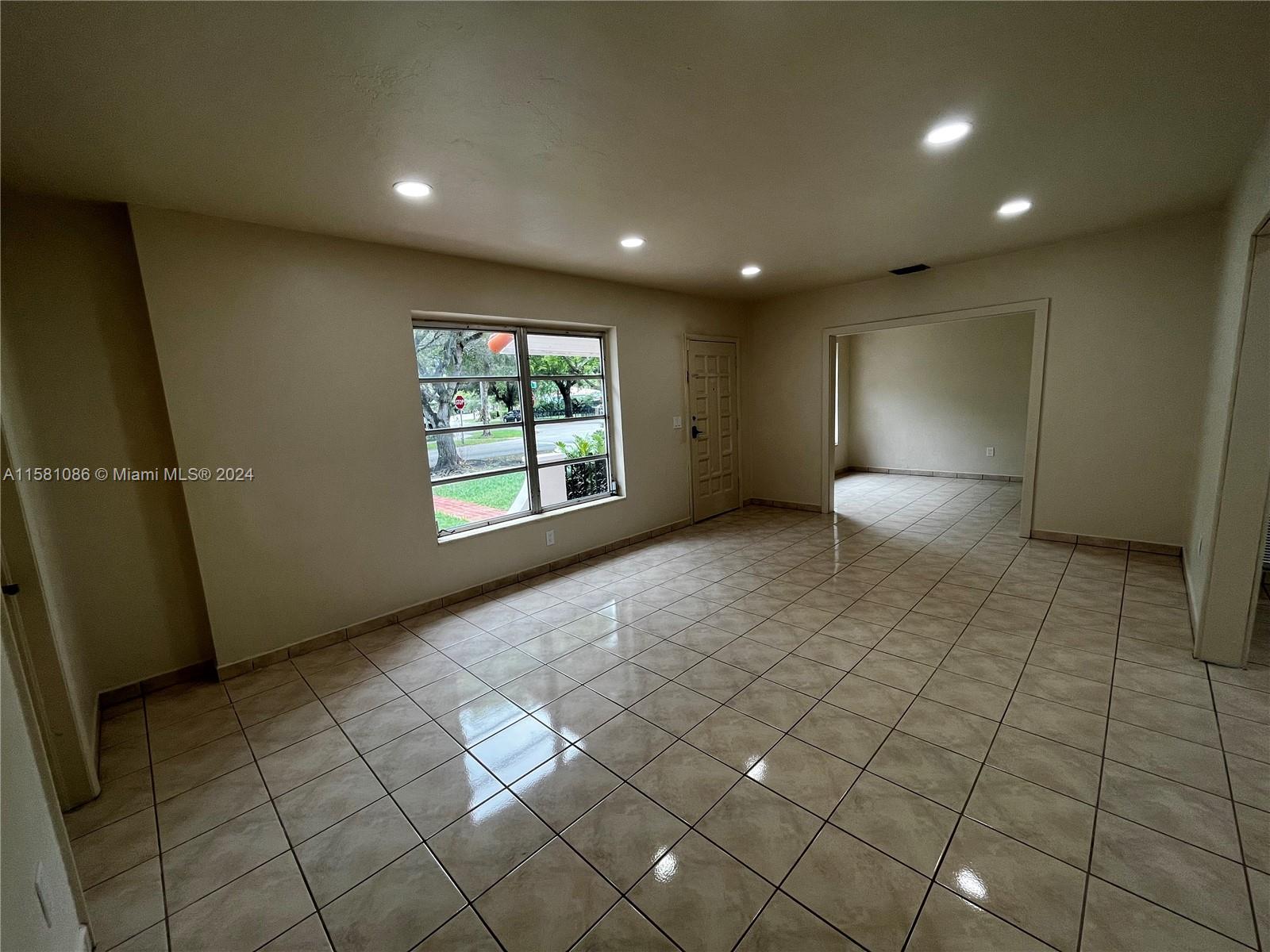 CORAL GATE SEC A - Residential Lease