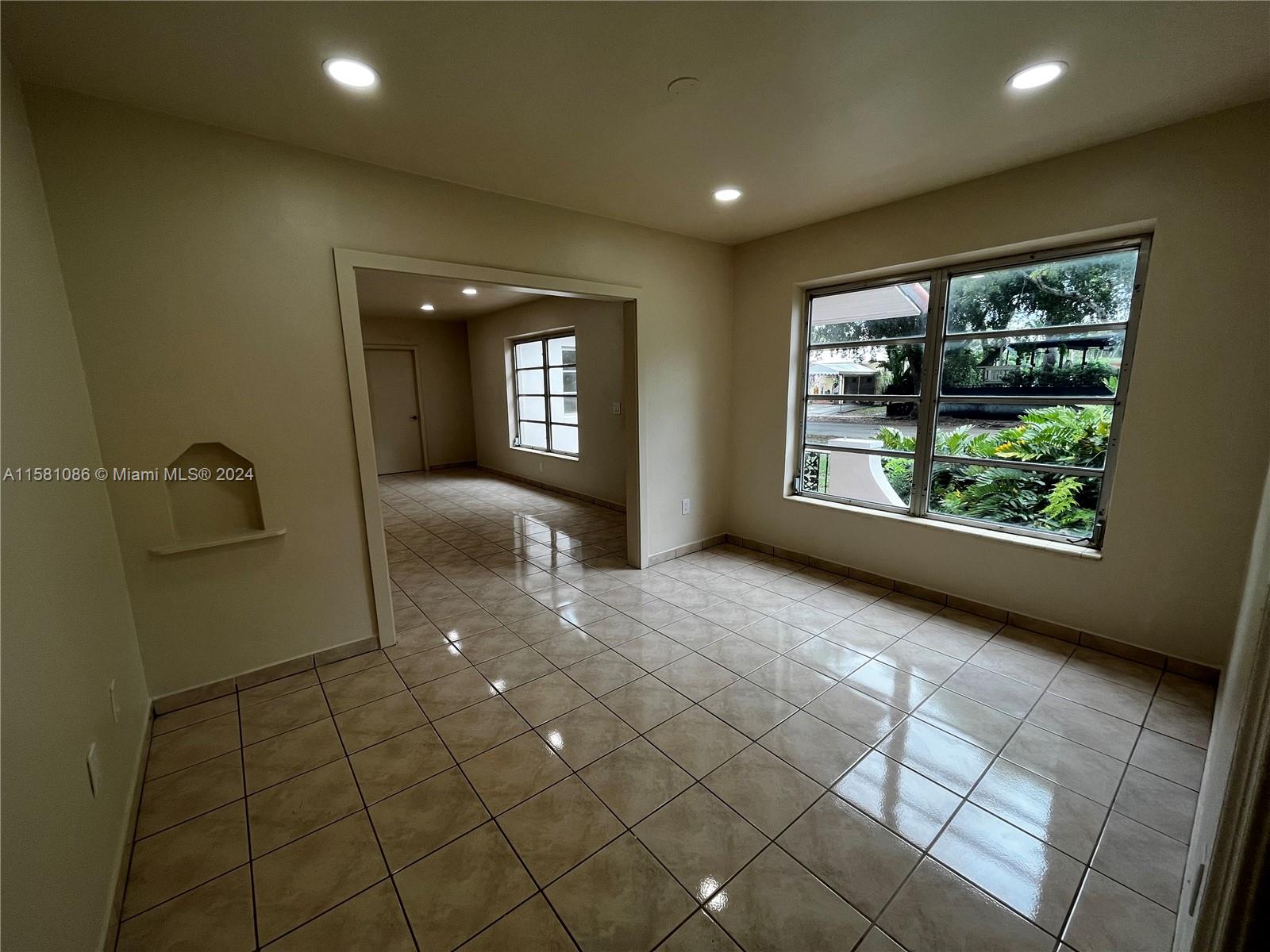 CORAL GATE SEC A - Residential Lease