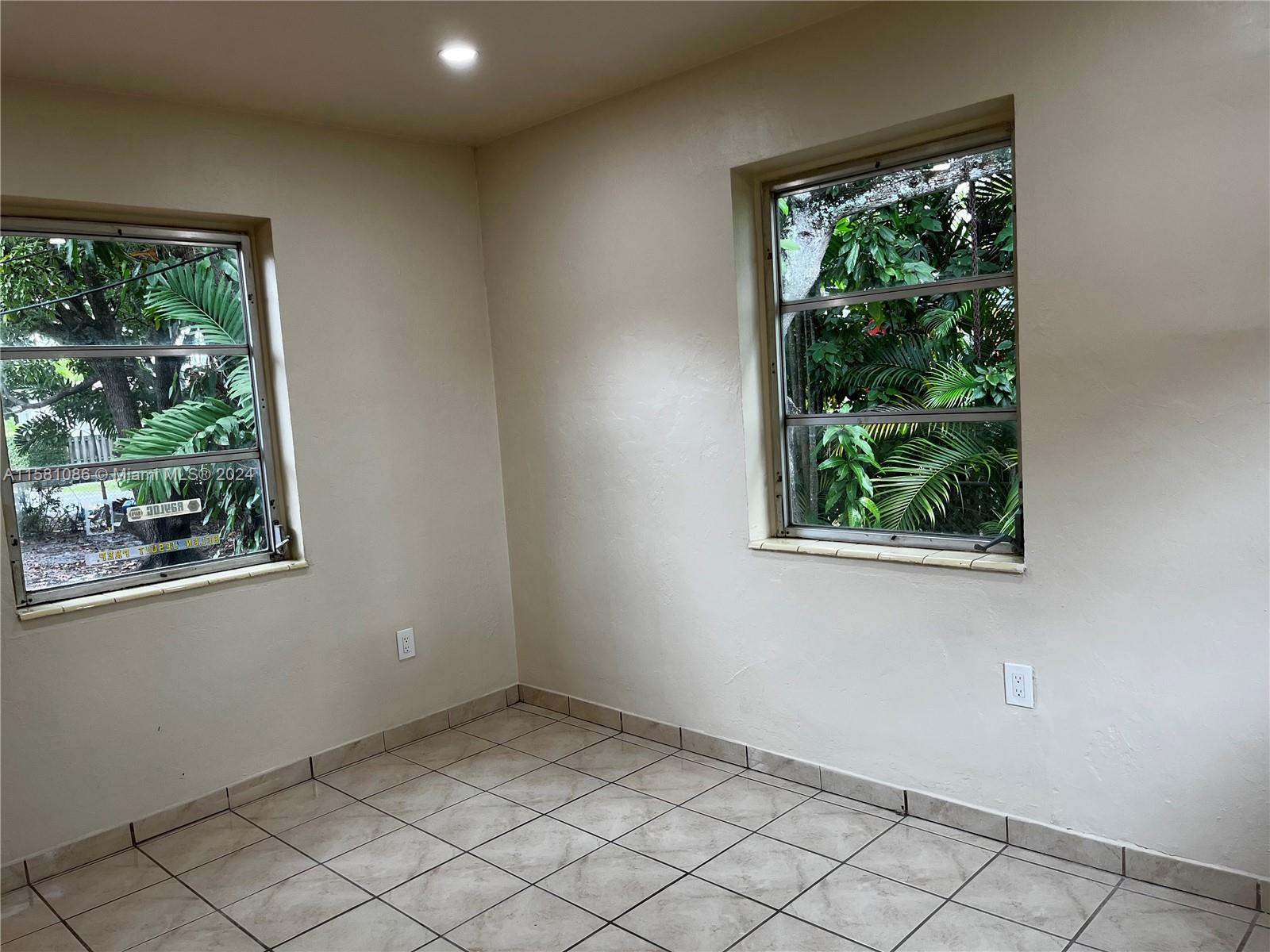 CORAL GATE SEC A - Residential Lease