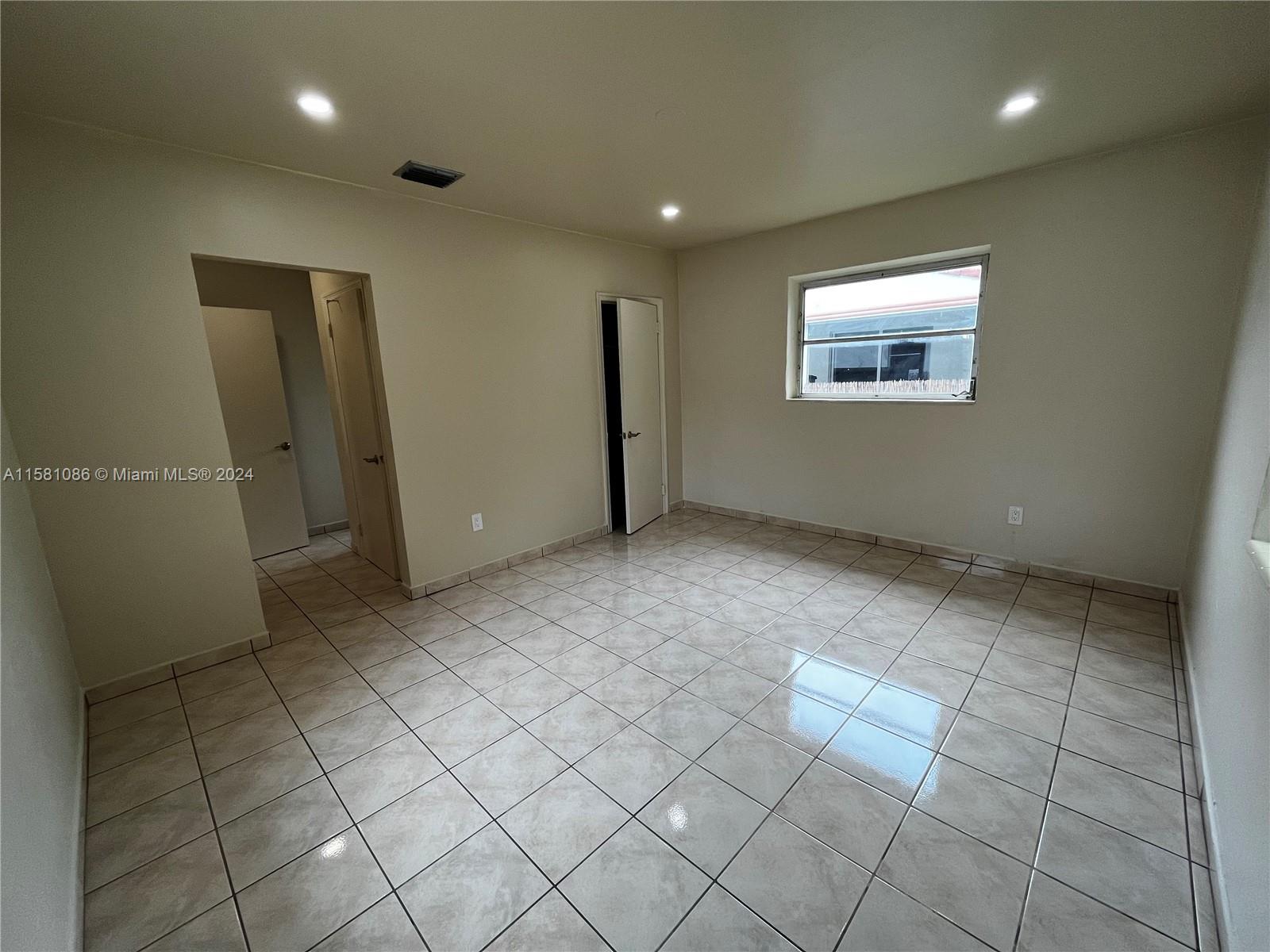 CORAL GATE SEC A - Residential Lease