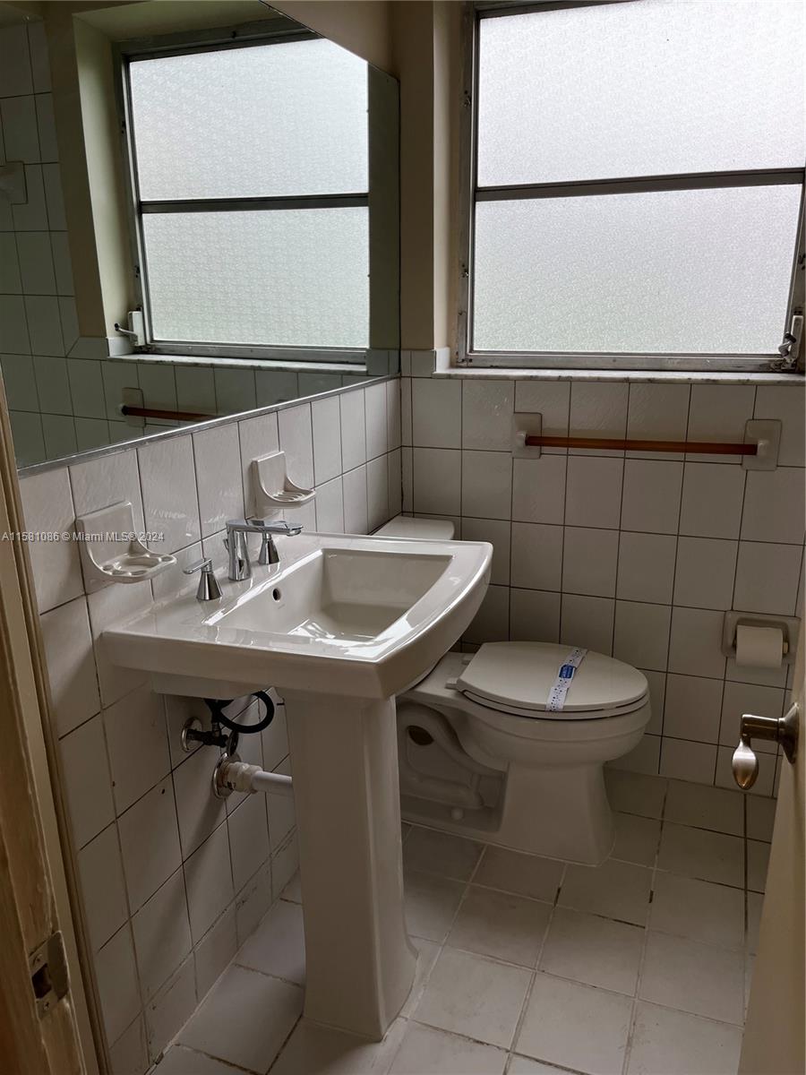 CORAL GATE SEC A - Residential Lease