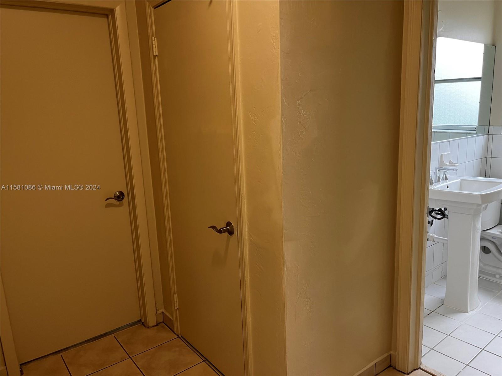 CORAL GATE SEC A - Residential Lease