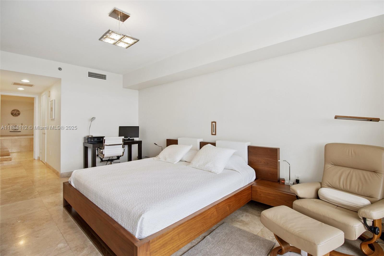 BEACH CLUB THREE CONDO - Residential Lease