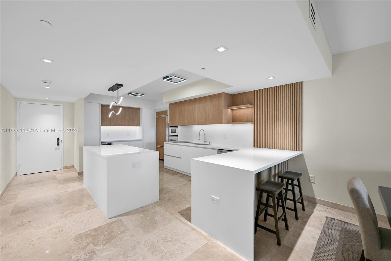 BEACH CLUB THREE CONDO - Residential Lease