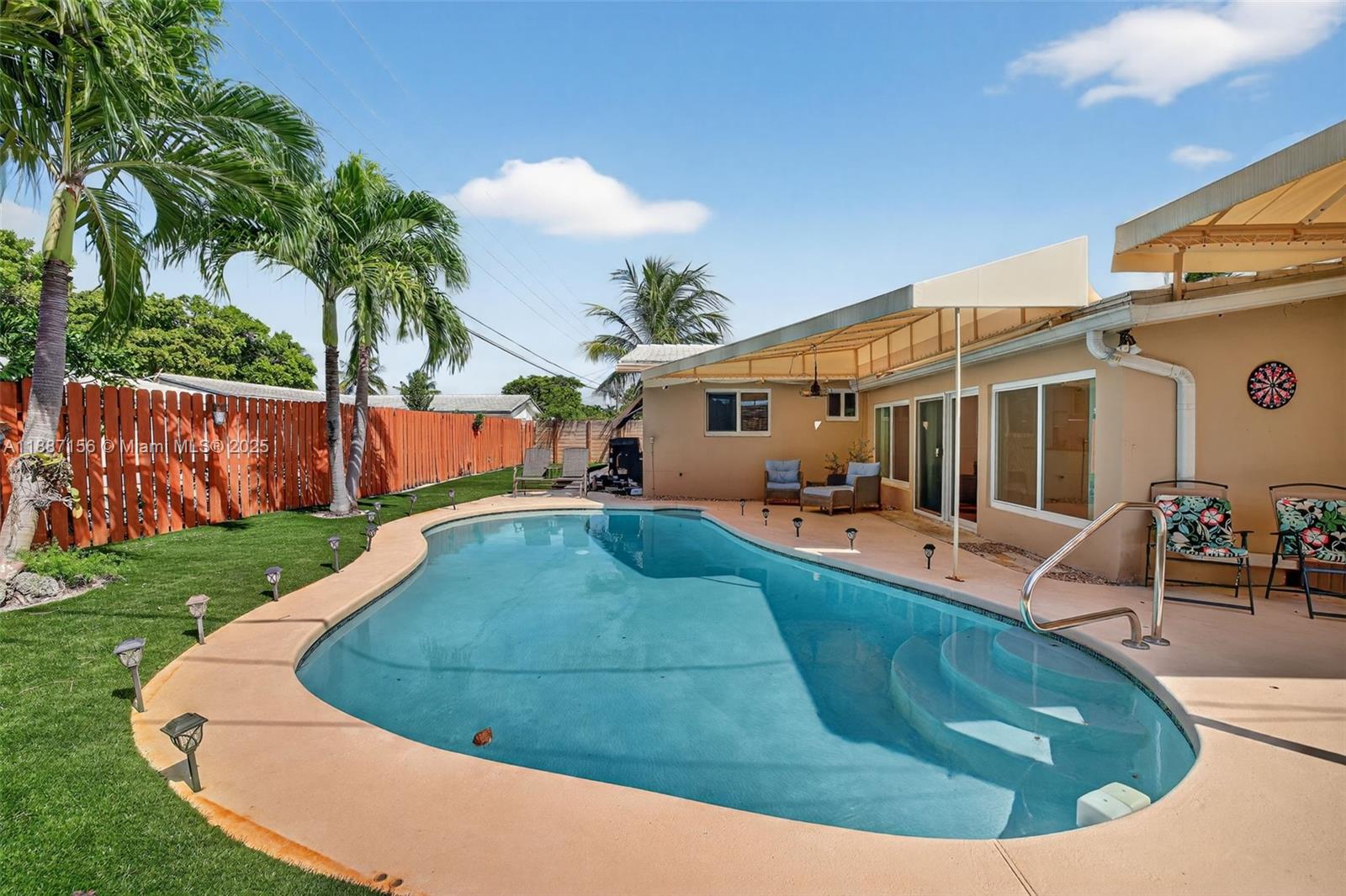 CORAL HIGHLANDS - Residential
