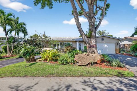 Photo of 5701 NE 21st Ave, Fort Lauderdale, FL 33308 (MLS # A11887156)
