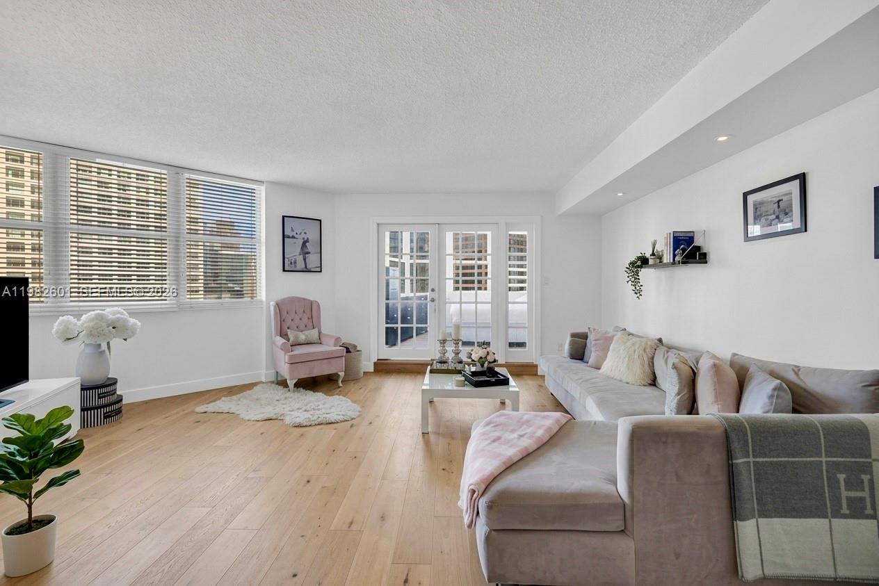 FOUR AMBASSADORS CONDO PH - Residential Lease