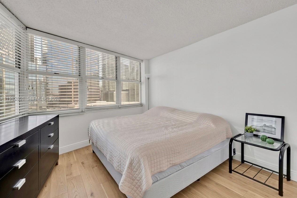 FOUR AMBASSADORS CONDO PH - Residential Lease