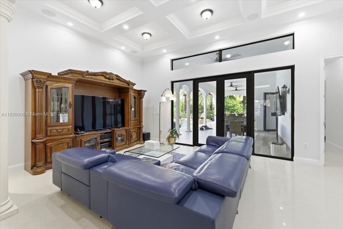 FLORIDA FRUIT LAND COMPAN - Residential