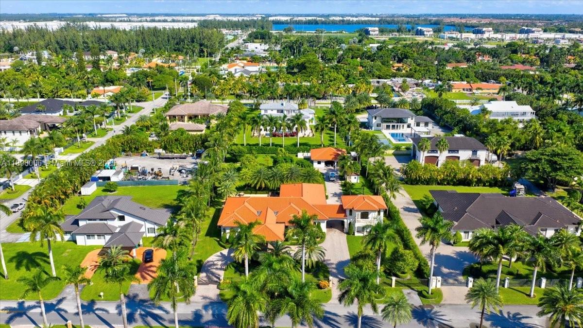 FLORIDA FRUIT LAND COMPAN - Residential