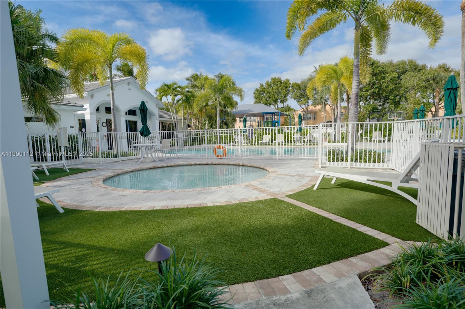 WINTERPLACE - Residential